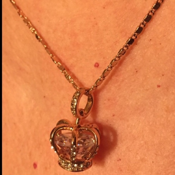 Queen Crown 👑 18K Rose Gold Plated Necklace CZ - Picture 4 of 6
